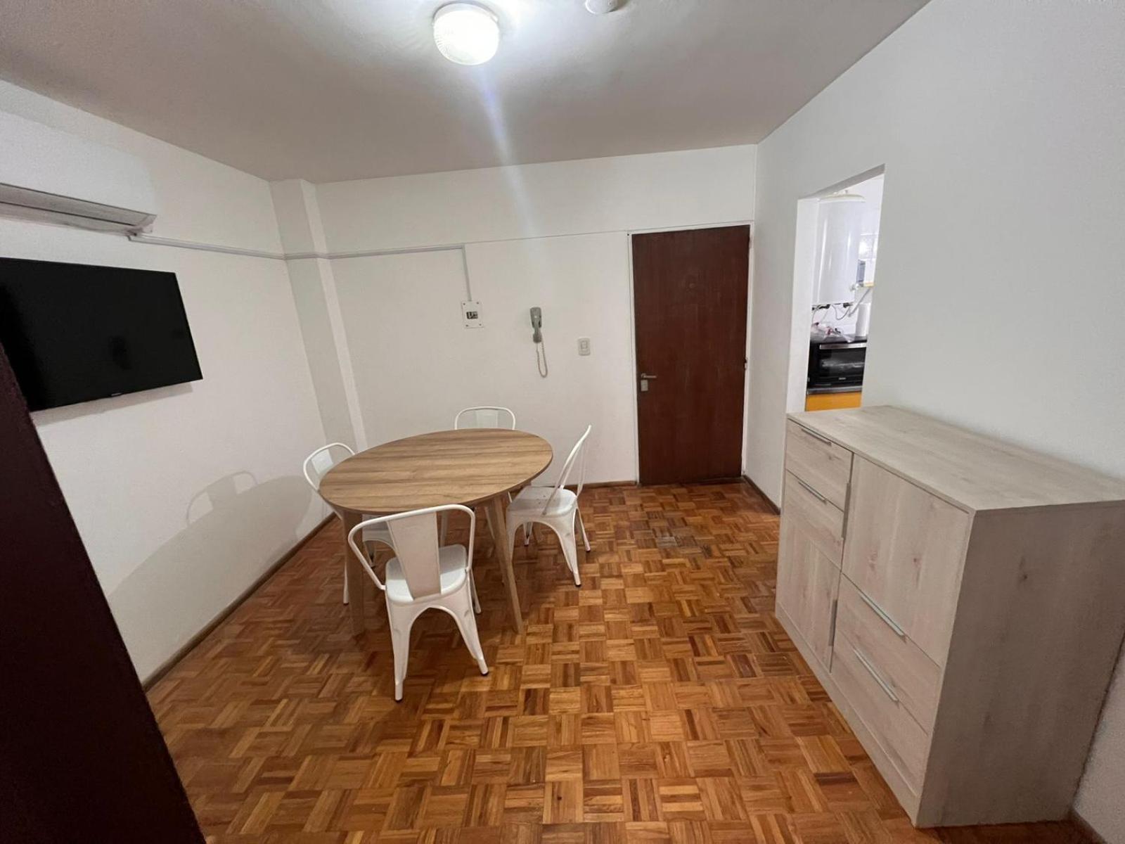 Departamento 4-7 Apartment
